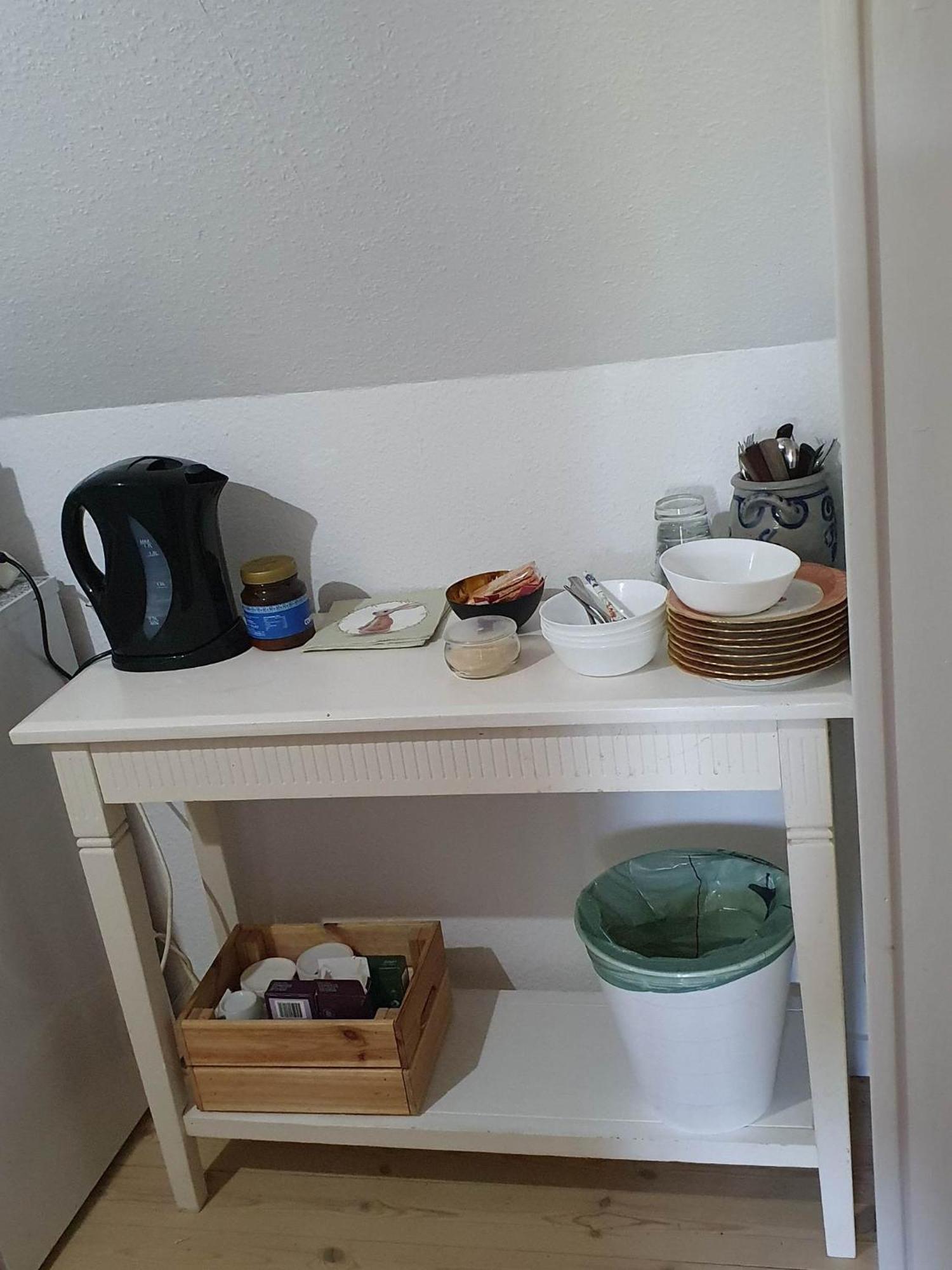 Pegasus Bed & Breakfast ฮิลเลอร์โวด ภายนอก รูปภาพ